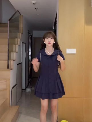 #出逃千金裙子 #夏季穿搭 #优雅气质 #学院风穿搭 #小清新穿搭