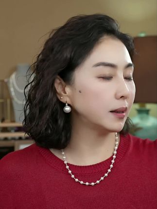 戴上这款茶壶耳扣,回头率飙升,美到出圈#优雅气质 #时尚饰品 #时尚气质穿搭 #精致女人必备 #足银耳扣