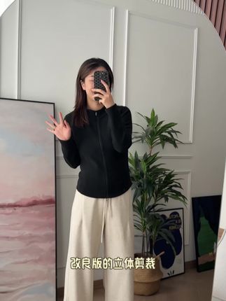 升级款小蛮腰暖皮衣也太懂女生了,面料软不僵硬,小蛮腰设计,保暖不显臃肿,怎么搭配都好看!#秋冬新款 #ootd穿搭 #小蛮腰
