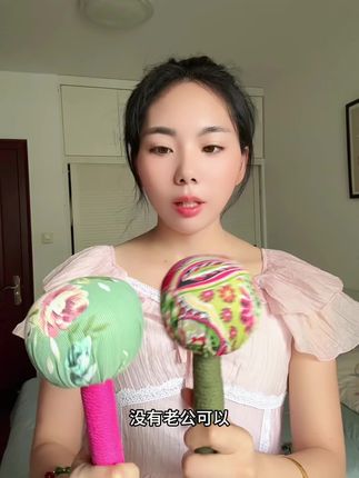 姐妹们,没有老公可以,但是真的不能没有这个艾草按摩锤#好物推荐🔥 #艾草锤 #拍八虚 #女生必备
