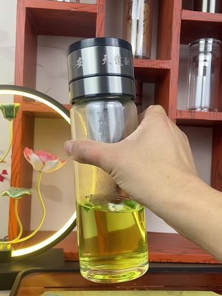 新款一键开盖支持免费刻字的玻璃杯,你们用过吗?#玻璃杯