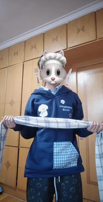 #惊鸿一面 #双吉摇
没有丝带,用围巾凑合一下吧