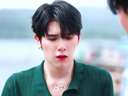 遇到难回答的问题又不说话了 #fortpeat #babyfeat #福福桃桃 #他泰 #磕糖