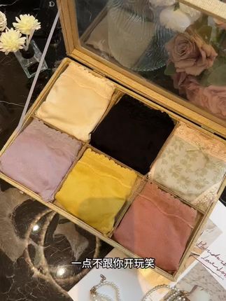 这内裤闭眼冲就对了!软糯亲肤的纹理面料,质感满满,上身真的太舒服啦!#贴身衣物 #内裤 #面料柔软舒适 #好物推荐🔥 #夏季穿搭