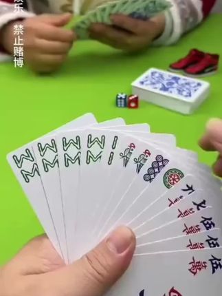 人呐!没有谁配不上谁两块钱以配上万一桌的菜但上万的菜没有盐,也是淡然无味#去珍惜那个很忙却为你有空的人#好好爱自己 把期待降低把依赖变少#加油亲爱的自己