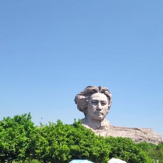 吹湘江的风,追五角星的光#橘子洲头雕像打卡