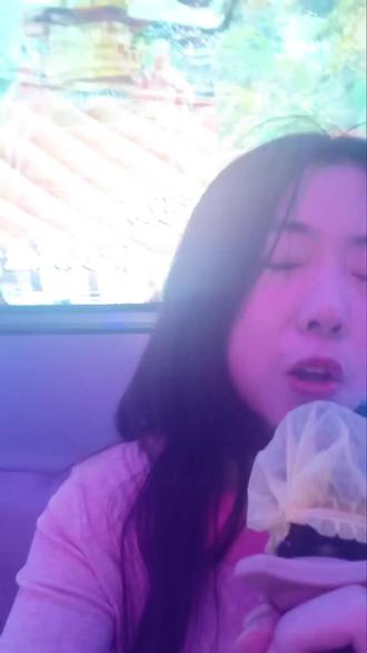 分别和三个小姐妹过情人节的一天,真的累鼠我了,ktv里永远都会点雷子和声玩哈哈哈哈#vlog #赵雷 #情人节 #民谣 #摇滚