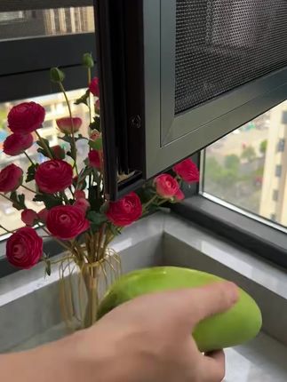 防撞贴 【气囊款】窗户防撞贴,安全保护,直角防撞贴,儿童老人 防磕碰,窗户防撞贴。#窗户防撞角 #防撞贴 #小东西大用处 #美观实用 #无痕胶贴