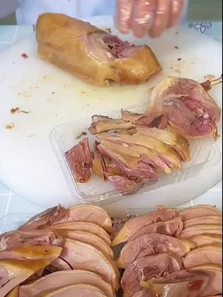 #地方美食 #盐水鸭 #舌尖上的味道