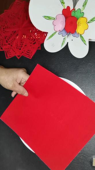 一起来剪窗花吧#手工剪纸 #六折剪纸手工教程