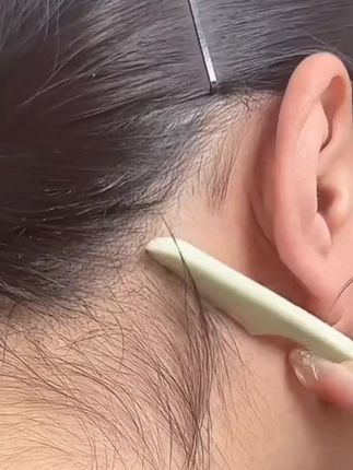 商家 我真的会谢啊!这修眉刀也太卷了吧!还带收纳盒!#修眉刀 #叠修眉刀 #学生党平价安利 #平价好物
