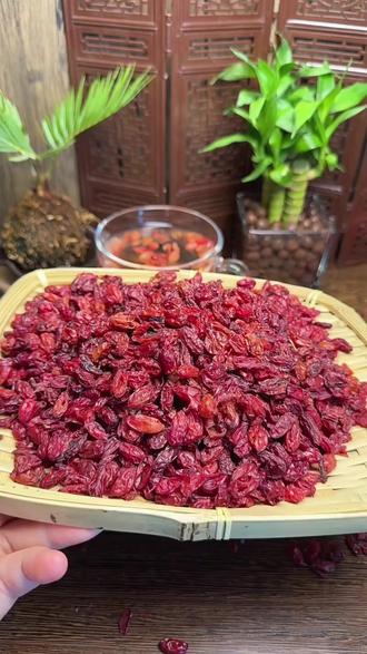 正宗秦岭山茱萸正品无核山萸肉干货100g-500g可搭枸杞当归泡水喝#山萸肉干货 #秦岭特产 #养生泡水 #健康食材 #滋补好物