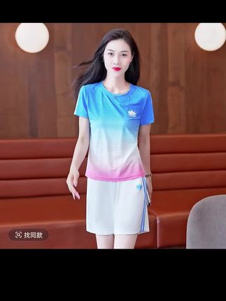 冰丝速干五分裤运动套装女士2025新款夏季短袖短裤跑步两件套时尚