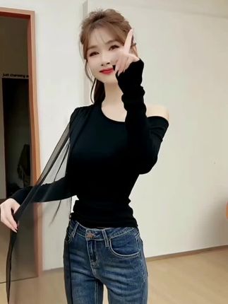 #时髦穿搭 #女神穿搭 #减龄气质 #气质范