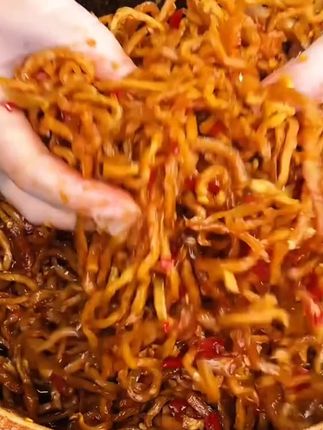 没吃过这个木瓜丝的家人一定要尝尝!真的好吃,拌饭,拌面条,夹馒头都好吃#妈呀太香了