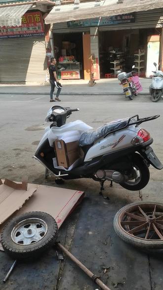 新款豪爵踏板车骑士车到货了,带平衡轴的发动机,有喜欢的过来详情