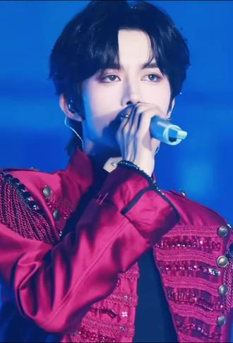 忘本第二弹!黄星你真的 我哭死
#向佐 #黄星