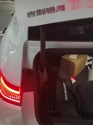 零百加速来到了惊人的3.49秒#吉利汽车 #恶搞之家giggity