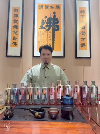 汉淇铂金洗发水新品
铂色精品,香奢发丝,汉淇顶配洗护典范
#时代邦妮化妆品集团 #时代邦妮 #邦妮 #汉淇