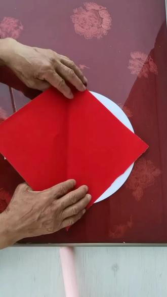 剪一幅漂亮的红五星#剪新年窗花#红五星剪纸教程