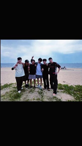 我们的组合是__非常打扰未完待续 下次见面都要越来越好 #非常打扰#何秋亊#土豆#陈小佳#孟令辉@啊哈~(大大怪) @杰尼龟