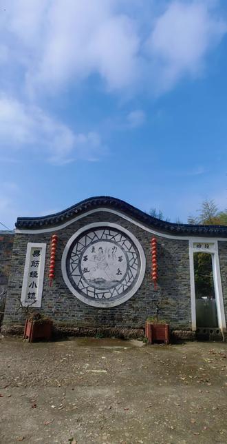 马踏春来,希望你想要的都能得到。