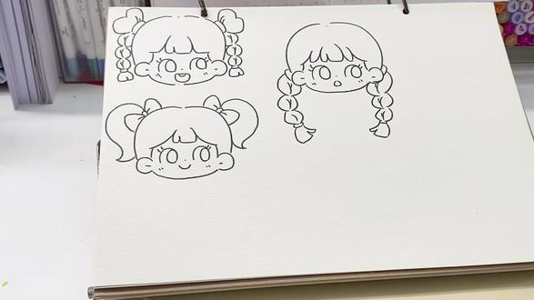 简笔画发型练习
Day2
#每日画画打卡 #创作灵感 #手绘画教程 #手画 #幼师考编绘画