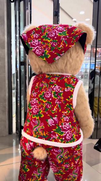 #暴暴熊 暴暴熊emo了@暴暴熊BOOM BEAR.
#只因一个片段看了整部剧 #创作者中心 #创作灵感