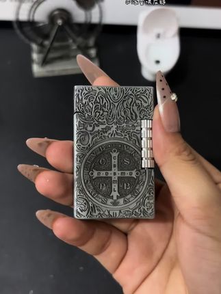 朗声侧滑康斯坦丁充气款#送男朋友礼物 #创意打火机 #打火机又火了 #好物推荐分享 #网红打火机