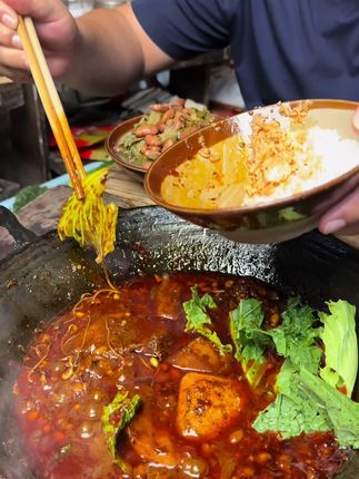 太香了。#美食#农村美食 #贵州豆豉火锅底料