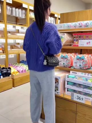 #穿搭分享 #女装穿搭 #每日分享 #休闲穿搭 #强烈推荐