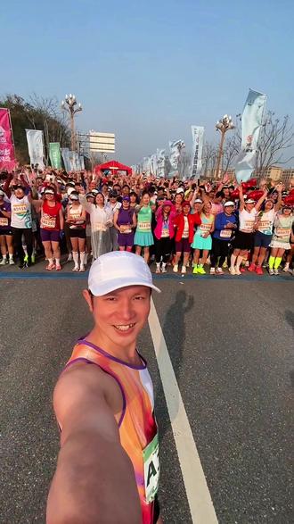 今年首个半程马拉松就从90开始,#2026鄱阳湖半程马拉松 #马拉松比赛