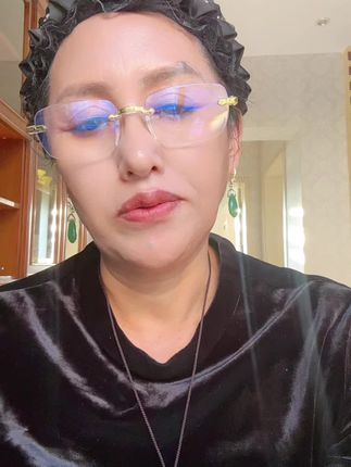 新疆包邮自动调度眼镜 这个眼镜戴上太清晰了
