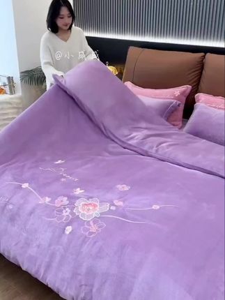 #加厚款牛奶绒四件套 #牛奶绒四件套 #面料柔软舒适 #家纺床上用品 #保暖又好看