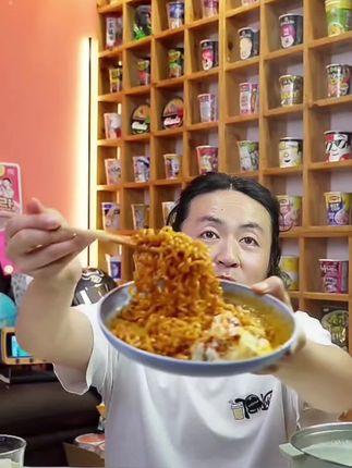 【泡面先生定制】哇噻火鸡面141g方便面酷辣哇塞泡面夜宵吃播拌面@DOU+小助手