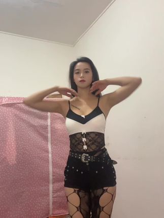 这叫什么 这就叫感觉 #微胖女生 #御姐 #辣妹穿搭