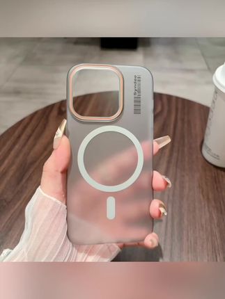 手机壳碎了心好疼!这款超薄磨砂包邮还能免费退! 今天下午五点半开始发货啦!现在下单还包邮哦~还有运费险呢~可以放心入了!!#灵隐寺葡萄挂件有点东西#夏末我的降温方式#被一张贴纸浪漫到#空调房里打游戏才是暑假#谁懂这届潮玩阵容的含金量