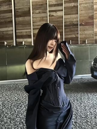 #ootd女生穿搭 #拽姐穿搭 #好身材好气质 #气质这一块拿捏死死的 #ootd穿搭分享