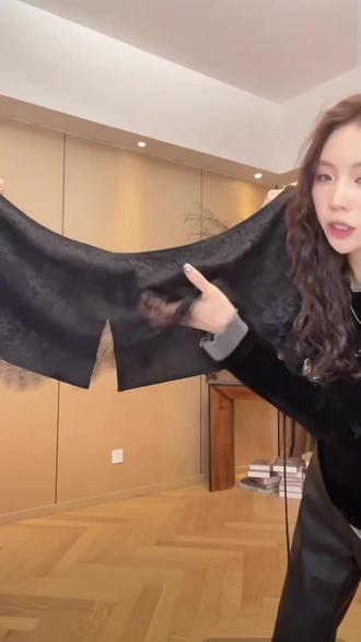 2026早春新款设计感烫钻拼接蕾丝屁帘女显瘦遮跨别致叠穿短裙搭配#好物推荐🔥