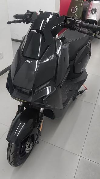 以风之名小牛FX风速现在只要4399,只要4399,4399 #高性能电动摩托车 #电摩爱好者 #电动车yyds