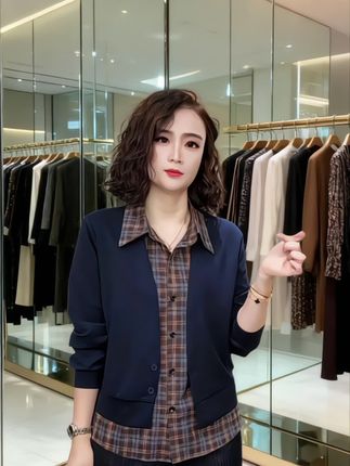 #我要上热门 2025秋季新款气质洋气时尚百搭显瘦假两件女士打底衫#穿出自己的风格 #简约穿搭 #谁穿谁好看系列 #强烈推荐@DOU+小助手 @巨量千川 @抖音热点