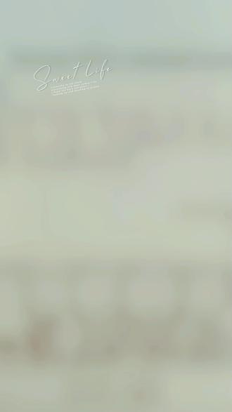 六年级期末交卷!“学习标兵”+“德育之星”双奖到手,全A素质评价也超给力!感谢老师们的悉心教导,也为孩子的努力鼓掌👏 马年继续加油,做闪闪发光的少年✨看到老师写的寄语“孩子的努力如同山间的小径,虽曲折却通向巅峰”,瞬间被戳中。孩子的每一步成长,都离不开学校的用心和陪伴。新的一年,愿他带着这份坚定,继续向前🌱