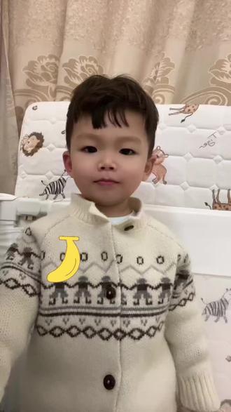 #启蒙早教 #启蒙英语 #宝宝 #男孩子的快乐#育儿经验分享
在还没有认识文字的时候,就记住了发音,口口相传也是一种教育方法