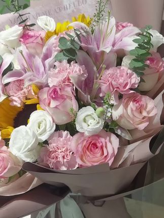 #爱了爱了 #花的1001种表白方式 #仪式感不能少 #一束花的仪式感 #生日礼物