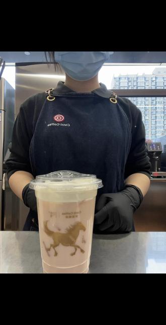 💖心动粉芭乐茉莉
我的粉色白月光!喝完恋爱脑都要长出来了!
芭乐味好浓郁,真的好喝晕了😭😭😭
整杯酸酸甜甜!奶fufu 的! 完全不会腻!!!
#库迪咖啡 #心动粉芭乐茉莉 #库迪心动粉芭乐系列上新 #品味心动粉上芭乐