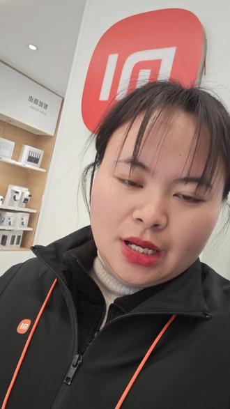 小米红米系列目前还没有涨价,有想换手机,可以来咱们店里看看😀,据推测,这次涨价不是几个月的事,最起码要持续好几年呢 你现在手里的手机可以顶过这波涨价潮吗?