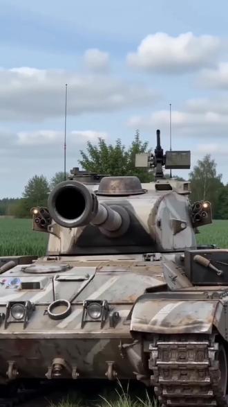 #AI放鞭炮炸铁盆 #随变ai随便玩 #随变放炮炸出一个小可爱 #火山引擎ai让年味儿更浓了 #坦克世界