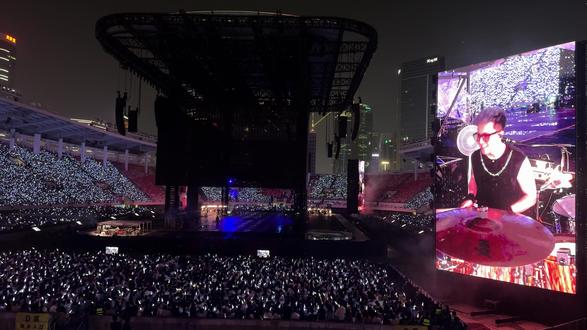 天外来物2.0
#薛之谦万兽之王演唱会