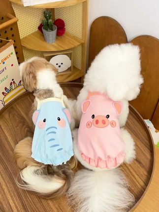 这个德绒小背心,狗狗穿上也太舒服了!无袖的设计方便穿脱~在家可以当个家居服穿,保暖又舒服#狗狗衣服 #宠物衣服 #狗狗秋冬衣服