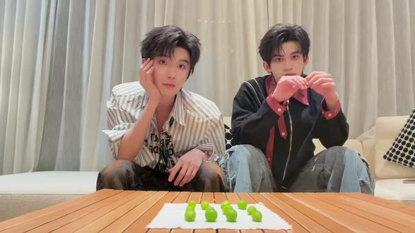 云熠小世界破百万啦。 #郝熠然 #云旗 #云熠专属话题 #双正主并肩快乐 #看物料的日常